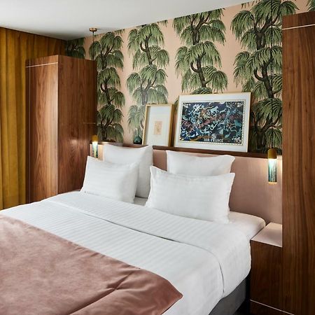 Hotel Taylor Paris Bagian luar foto