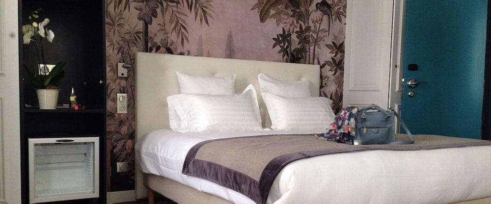 Hotel Taylor Paris Bagian luar foto